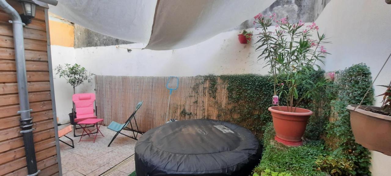 Le 100 Lägenhet Carcassonne Exteriör bild